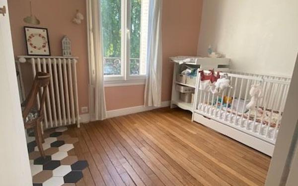 Maison à vendre    5 pièces • 98 m2 Saint-Maur-des-Fossés