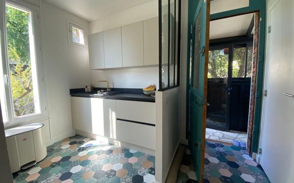 Maison à vendre    5 pièces • 98 m2 Saint-Maur-des-Fossés