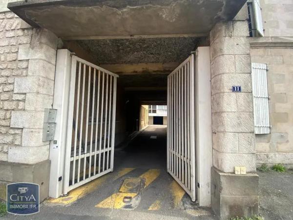 Appartement à louer 2 pièces 27.13m² Poitiers (86000)