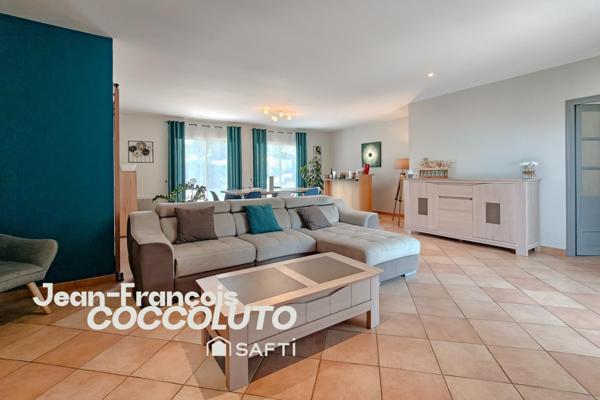 Contemporaine 4 chambres, environnement reposant