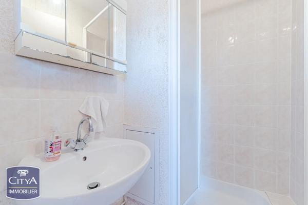 Appartement à vendre 2 pièces 27m² Joué-lès-Tours (37300)