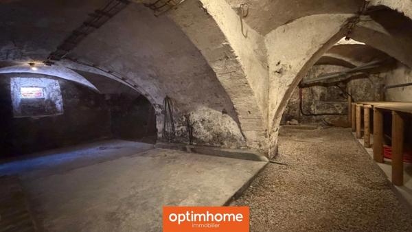 🏡 VENTRON – Maison mitoyenne avec jardin clos, dépendances et fort potentiel d’aménagement 🏡