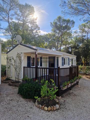 Vente                                                      Terrain
                        
                                         275 m2                     à Fréjus