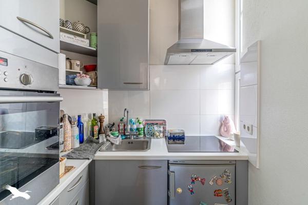 Appartement à vendre 229 000 € Bordeaux 3 p 53 m² DPE E