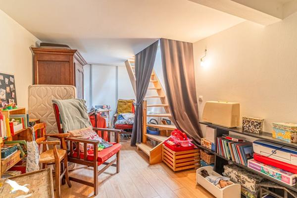 Appartement à vendre 229 000 € Bordeaux 3 p 53 m² DPE E