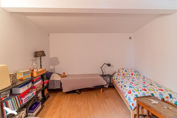 Appartement à vendre 229 000 € Bordeaux 3 p 53 m² DPE E
