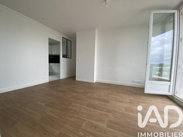 Appartement à vendre 3 pièces 52,21 m² Sainte-Geneviève-des-Bois