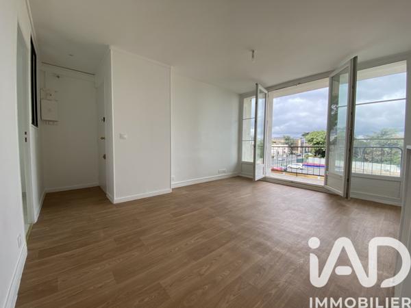 Appartement à vendre 3 pièces 52,21 m² Sainte-Geneviève-des-Bois