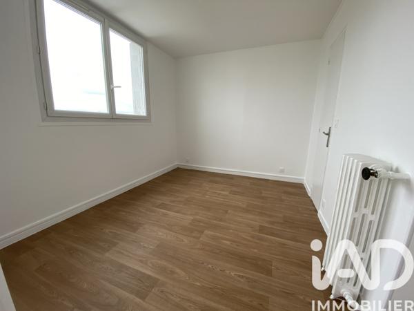 Appartement à vendre 3 pièces 52,21 m² Sainte-Geneviève-des-Bois
