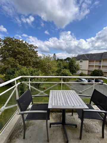 RARE À LA VENTE : SUPERBE DUPLEX FAMILIAL DE 105 m² EN PLEIN COEUR DE PLEURTUIT
