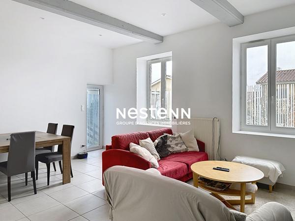 SAINT-MAURICE-DE-BEYNOST MAISON DE VILLE FAMILIALE RÉNOVÉE 4 CHAMBRES AVEC TERRASSE ET STATIONNEMENTS