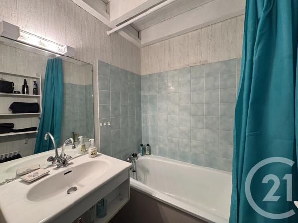 Maison à vendre  2 pièces - 27,88 m 2   SARZEAU  - 56