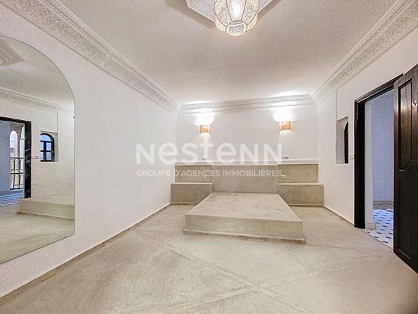 A vendre Superbe Riad Titré Rénové de 4 chambres avec bassin a Bab Aghmat, Marrakech