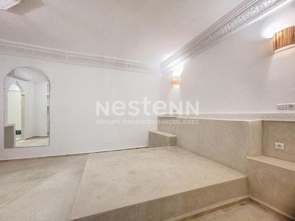 A vendre Superbe Riad Titré Rénové de 4 chambres avec bassin a Bab Aghmat, Marrakech
