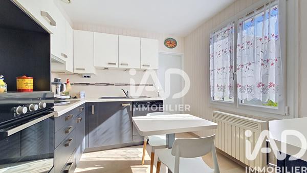 Maison à vendre 5 pièces 92 m² Saint-Germain-lès-Corbeil