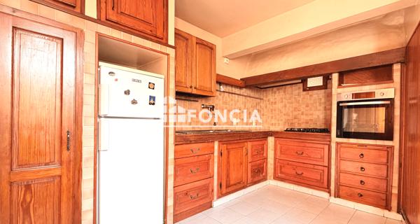 À vendre Maison 4 pièces 82.95 m² - Roquebrune-sur-argens 83520