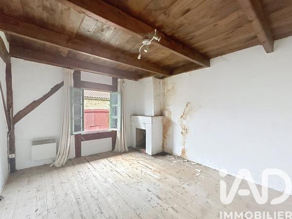 Maison à vendre 10 pièces 231 m² Taponnat-Fleurignac