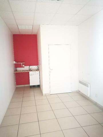 Local commercial Maisse 3 pièce(s) 85 m2
