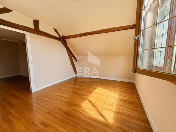 Villa à Saint Jean De Braye, 9 pièces, 6 chambres, surface 245 m2