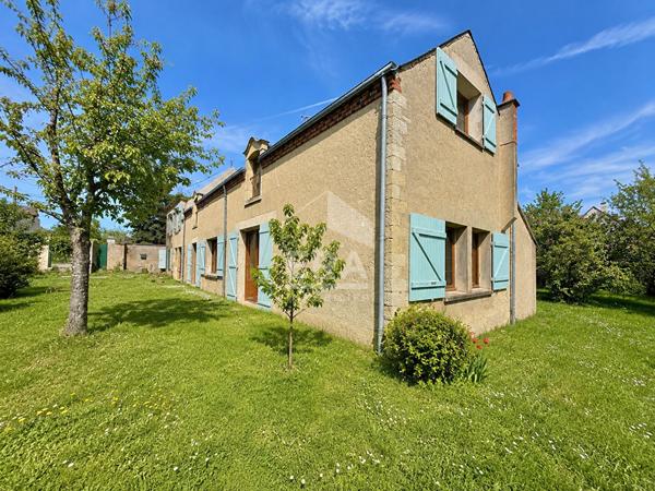 Villa à Saint Jean De Braye, 9 pièces, 6 chambres, surface 245 m2