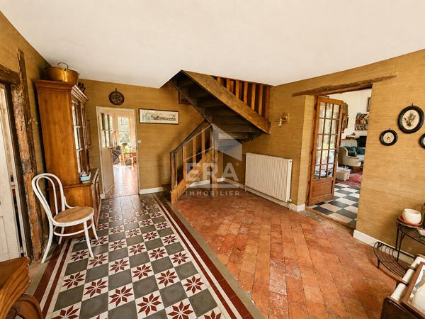 Villa à Saint Jean De Braye, 9 pièces, 6 chambres, surface 245 m2