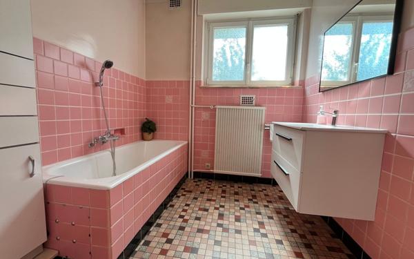 Maison à vendre    8 pièces • 159,27 m2 Metz