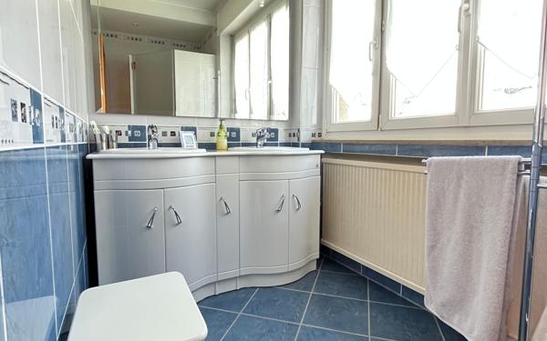 Maison à vendre    8 pièces • 159,27 m2 Metz