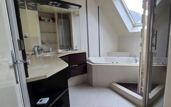 Maison à vendre    6 pièces •  Ris-Orangis