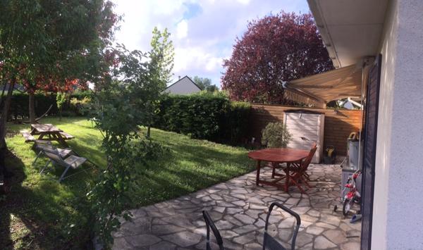 Maison Les Ponts-de-Cé - 104 m² - 4 chambres vie de plain-pied - jardin et sous-sol complet