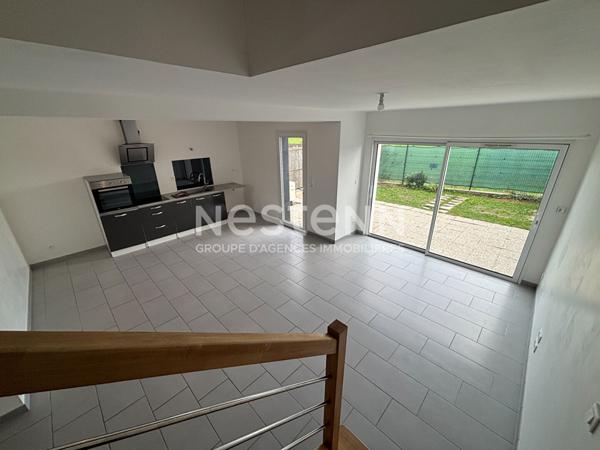 Maison 3 chambres 90m2, garage et jardin