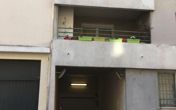 Stationnement à louer    Lyon 3