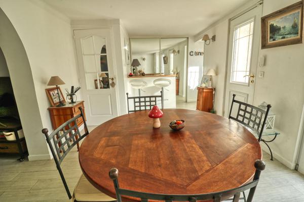 Appartement Antony 4 pièce(s) 58.60 m2, 2 chambres, 2 salles d'eau