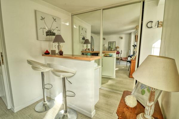 Appartement Antony 4 pièce(s) 58.60 m2, 2 chambres, 2 salles d'eau