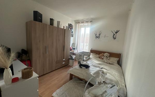 Immeuble à vendre    10 pièces •  Marmagne