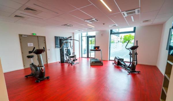 INVESTISSEMENT LOCATIF – CHOISY LE ROI – Résidence  All Suites Appart Hôtel - 7.44 % de rentabilité
