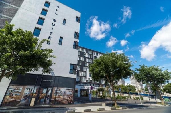INVESTISSEMENT LOCATIF – CHOISY LE ROI – Résidence  All Suites Appart Hôtel - 5,51 % de rentabilité