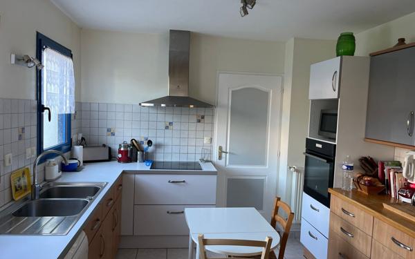 Maison à vendre    6 pièces •  Le Croisic