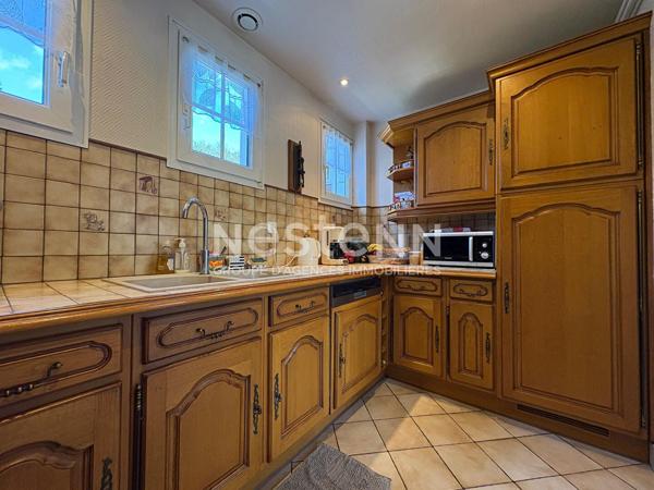 Nestenn Igny - Maison  familiale avec chambre au rez-de-chaussée, cuisine indépendante, garage, cave à vin - Proche Golf de Verrières, RER Ligne V et axes routiers