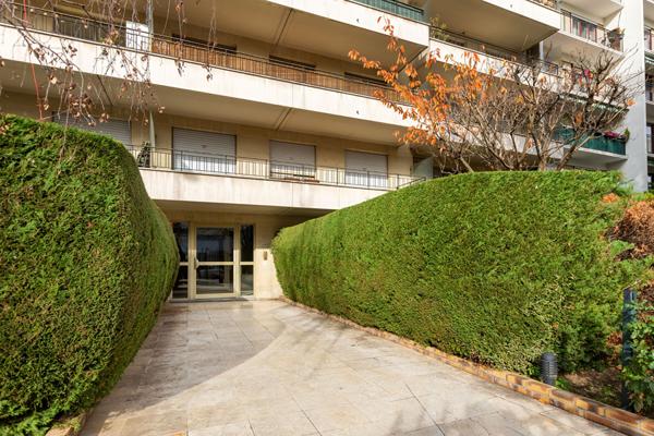 Appartement Courbevoie 2 pièce(s)