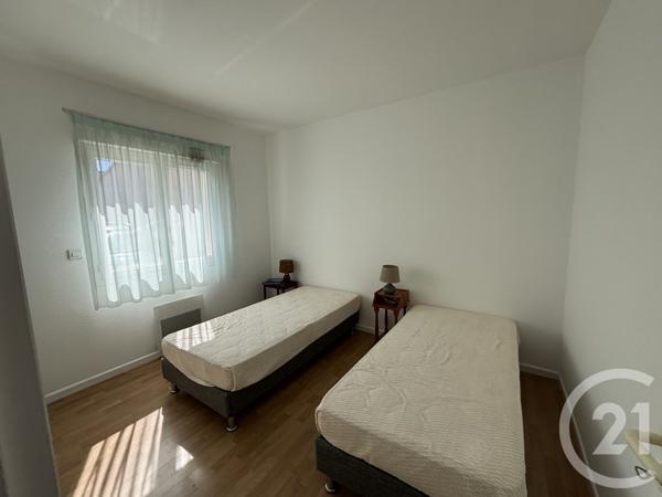 Appartement T3 à vendre  3 pièces - 64,70 m 2   ANDERNOS LES BAINS  - 33