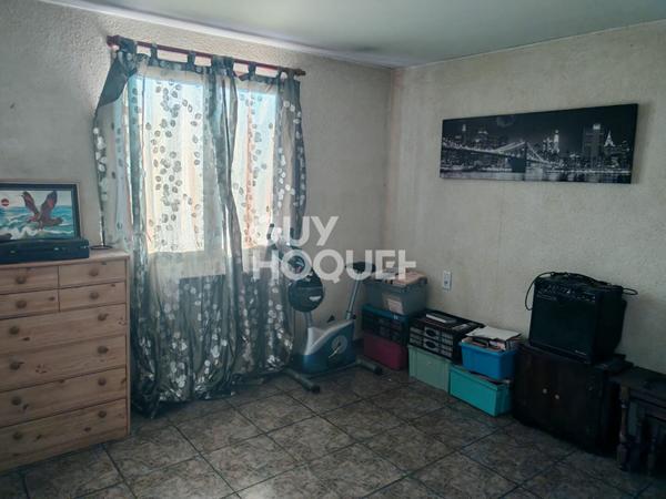 À vendre à Cabestany (66330) Appartement spacieux en rez-de-jardin avec piscine et garage .