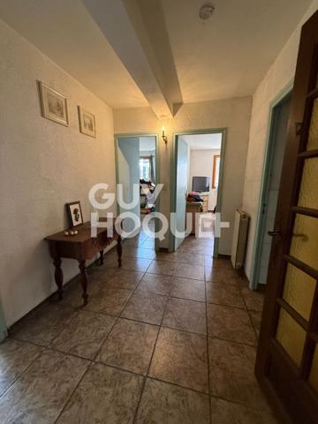 À vendre à Cabestany (66330) Appartement spacieux en rez-de-jardin avec piscine et garage .