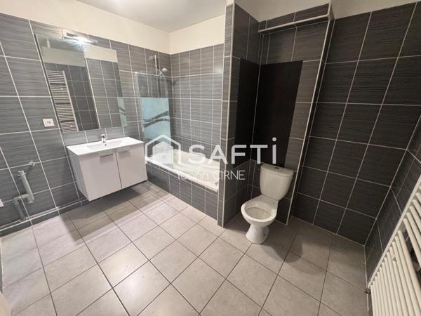 Appartement T2 44 m2 avec extérieur et parking