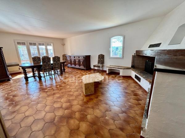 Maison à vendre 5 pièces LA CIOTAT (13)
