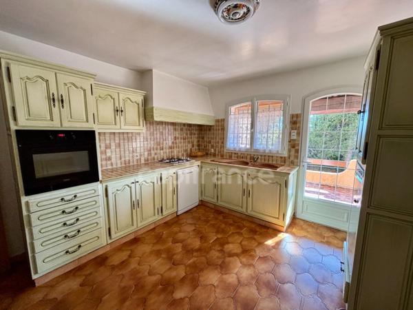 Maison à vendre 5 pièces LA CIOTAT (13)