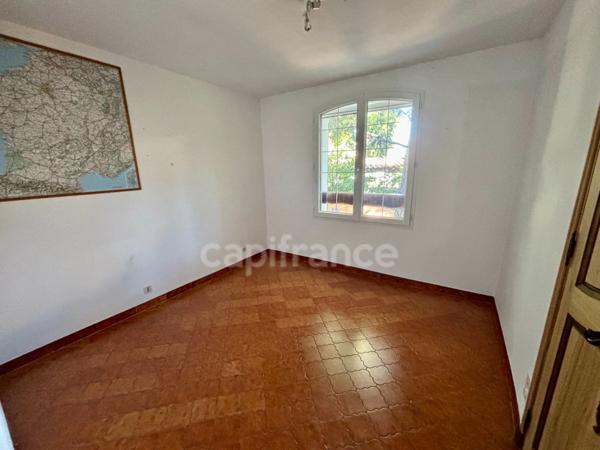 Maison à vendre 5 pièces LA CIOTAT (13)