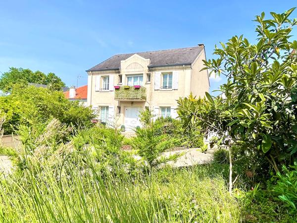 MAISON CONFLANS STE HONORINE - 7 PIÈCES - 130 m² €499 000 ** - Référence 7271