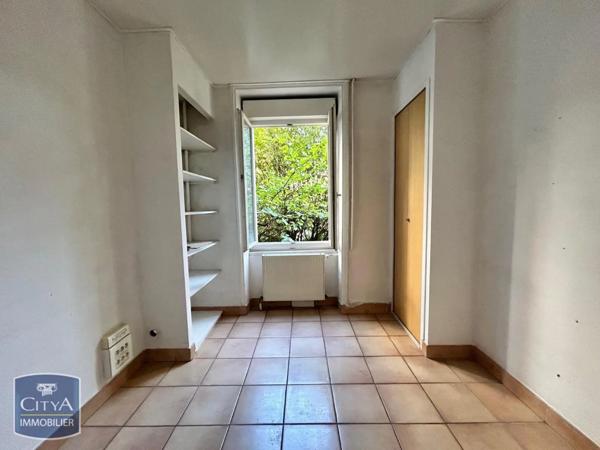 Local commercial à vendre 75m²