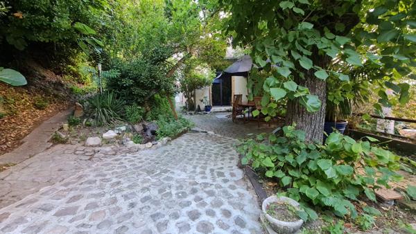 Meulan (78250) Charmant appartement séparable en deux dans un Cadre Verdoyant – Potentiel Locatif Élevé