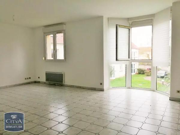 Appartement à louer 3 pièces 61.24m² Le Coudray-Montceaux (91830)